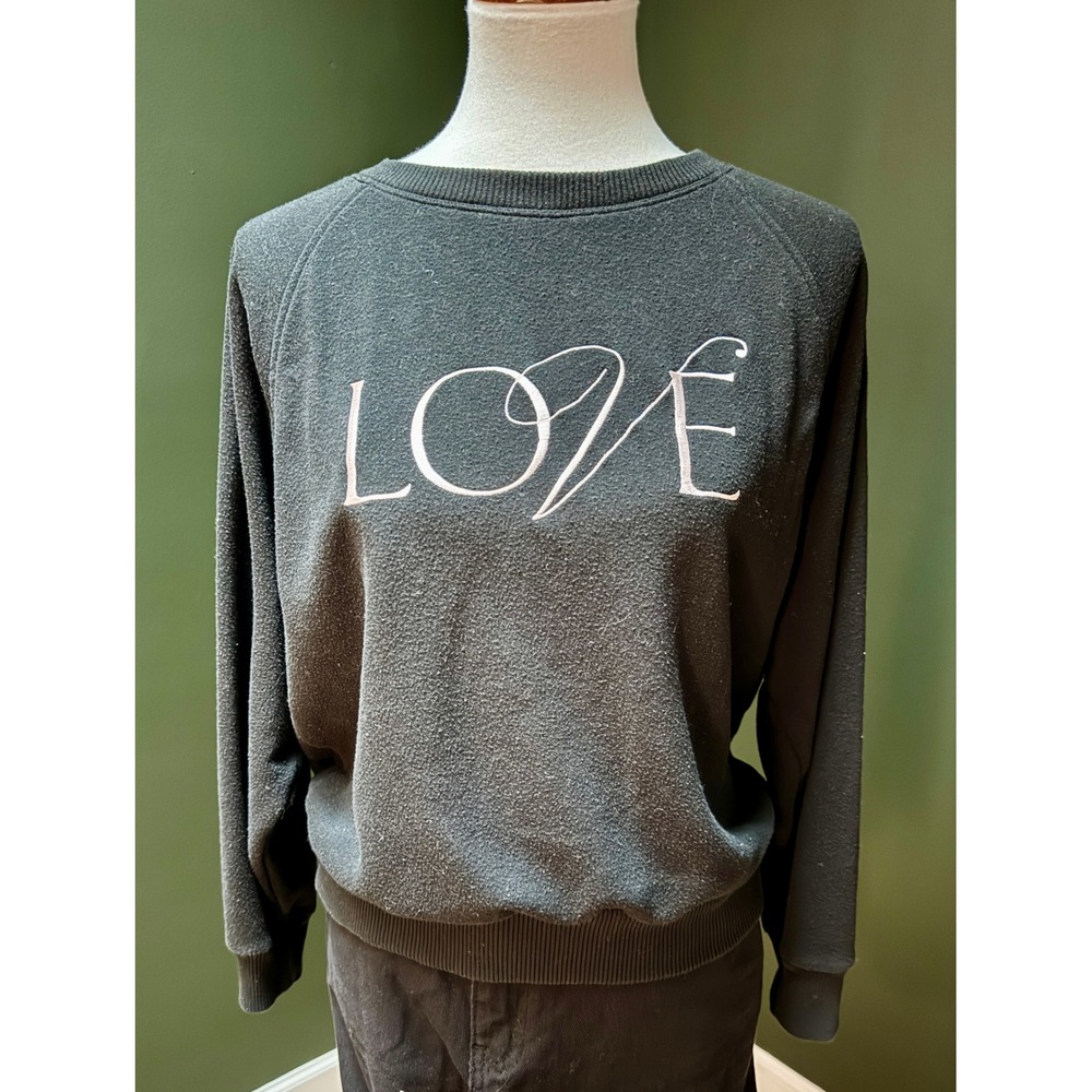 Victorias Secret "Love" Sweatshirt Women's Size M‎